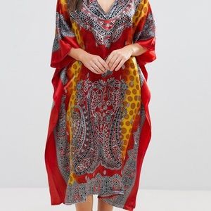 NWOT Printed Beach Caftan